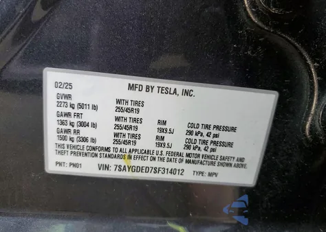 2025 Tesla Model Y z USA, uszkodzony, nr VIN 7SAYGDED7SF314012